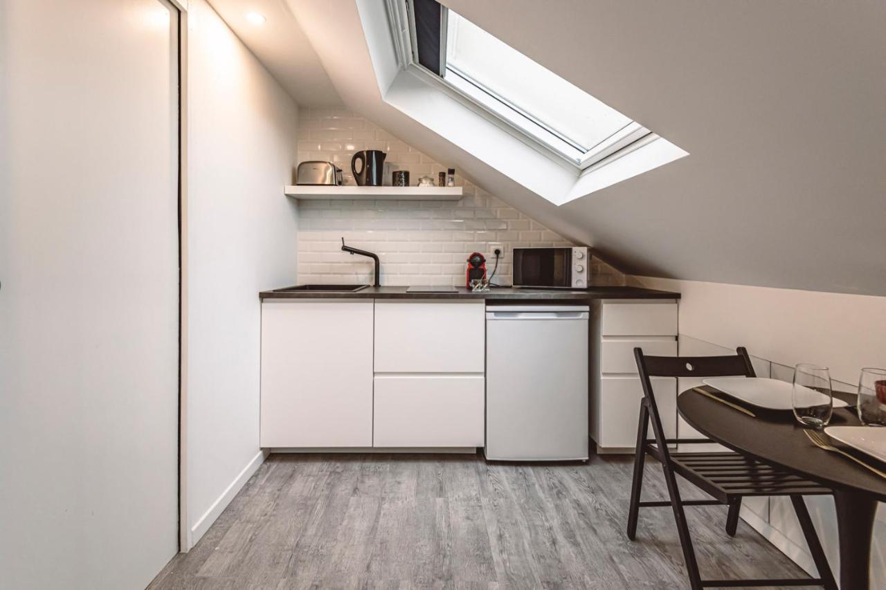 Le Coquet Logement Climatise Face A La Cathedrale - 3G Reims Zewnętrze zdjęcie